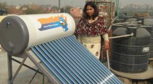 Delhi: Solar Water Heaters Save Electricity 