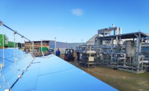 Using solar steam to clean wastewater