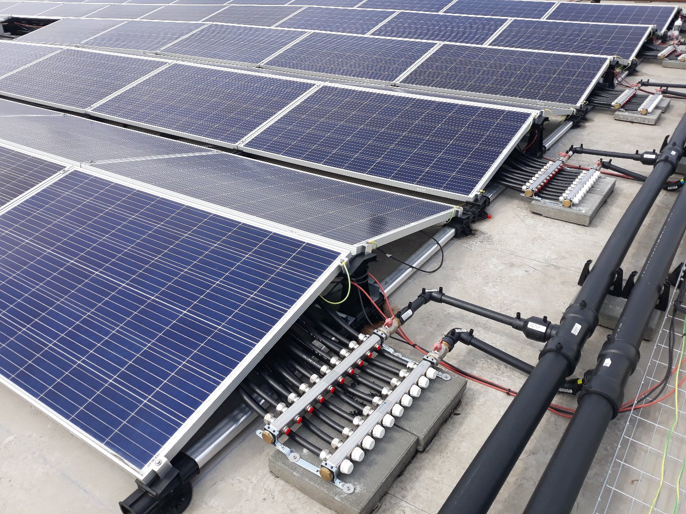 Gas-free industrial heat with PVT collectors and heat pumps |  Solarthermalworld